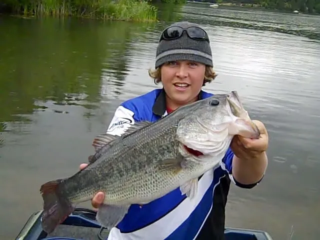 Walking the Dog: Why You Can't Make Your Topwater Bait Zig-Zag